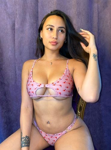 Astrid Nelsia OnlyFans grátis 15